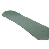 Arbor Formula Decon 2026 - A green snowboard with a brown stripe down the middle and black dots on either side.