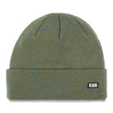 The 686 Men's Scrawl Beanie 2025 in tan and blue has a ribbed cuff and a folded-over brim.