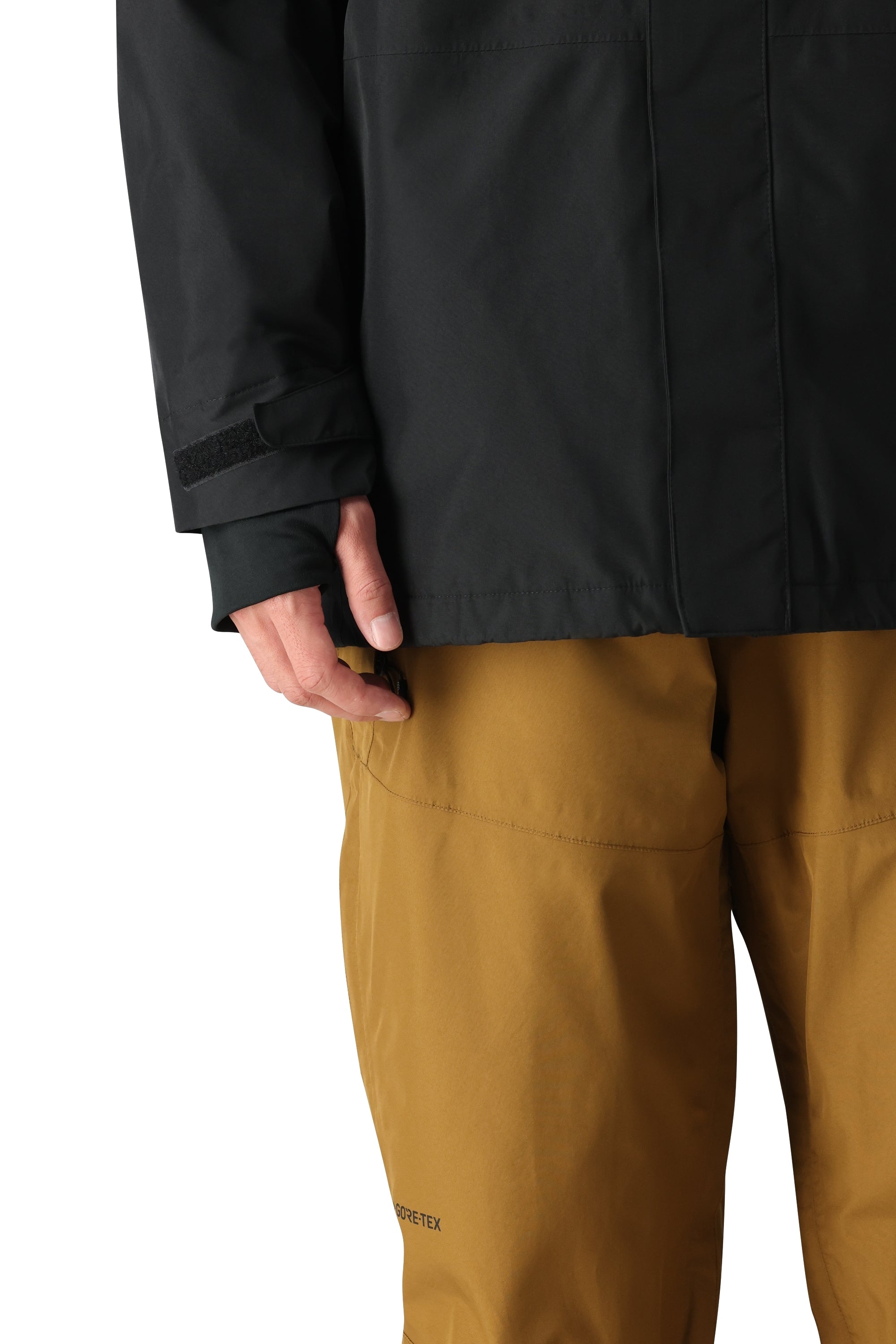 The 686 GORE-TEX Core Shell Jacket 2025 is predominantly black with a black BOA dial and zipper.