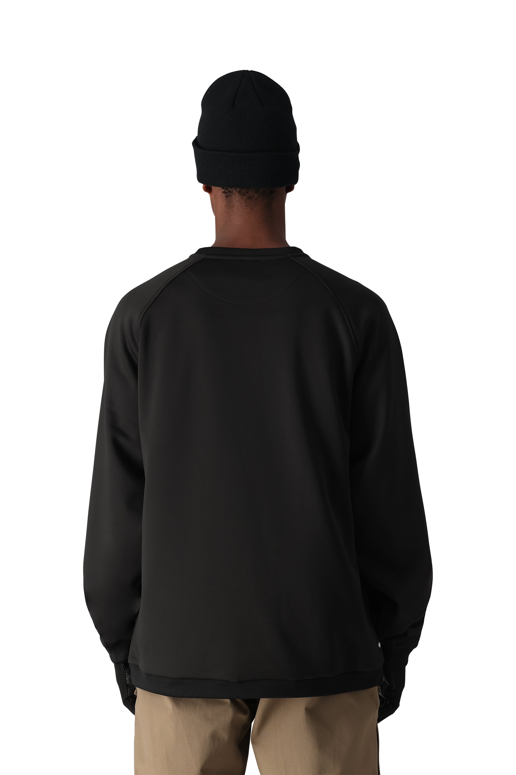 The 686 Men's Bonded Fleece Crew 2025 appears to be a black crew neck sweatshirt with raglan sleeves.