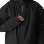 The 686 Gateway Shell Jacket in black has an insulated hood and a front zip closure.