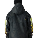 The 686 Renewal Insulated Anorak Jacket 2025 is black with yellow and gray accents on the arms.