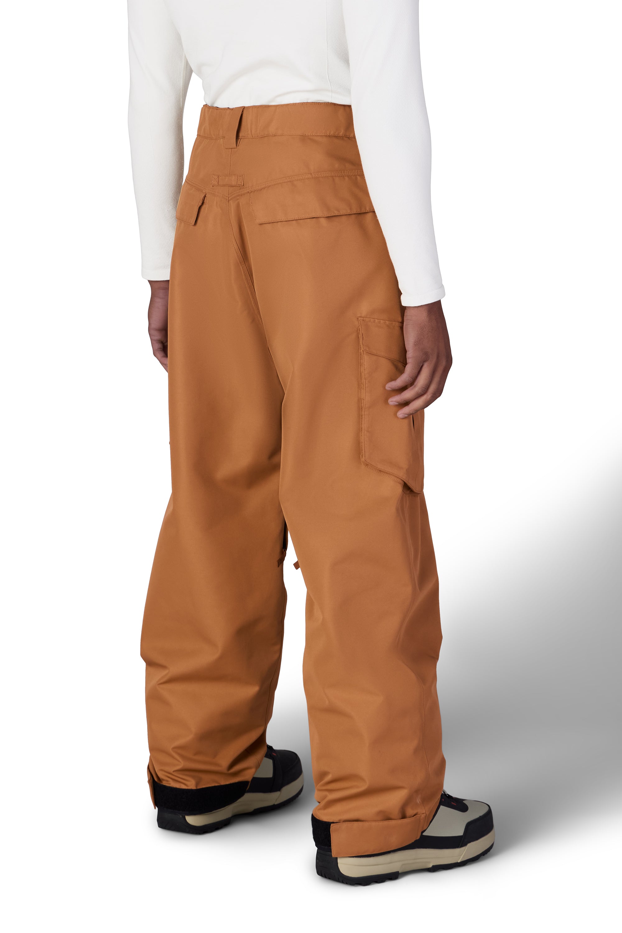 Men's caramel cargo pants with cargo side pockets and relaxed straight-leg fit