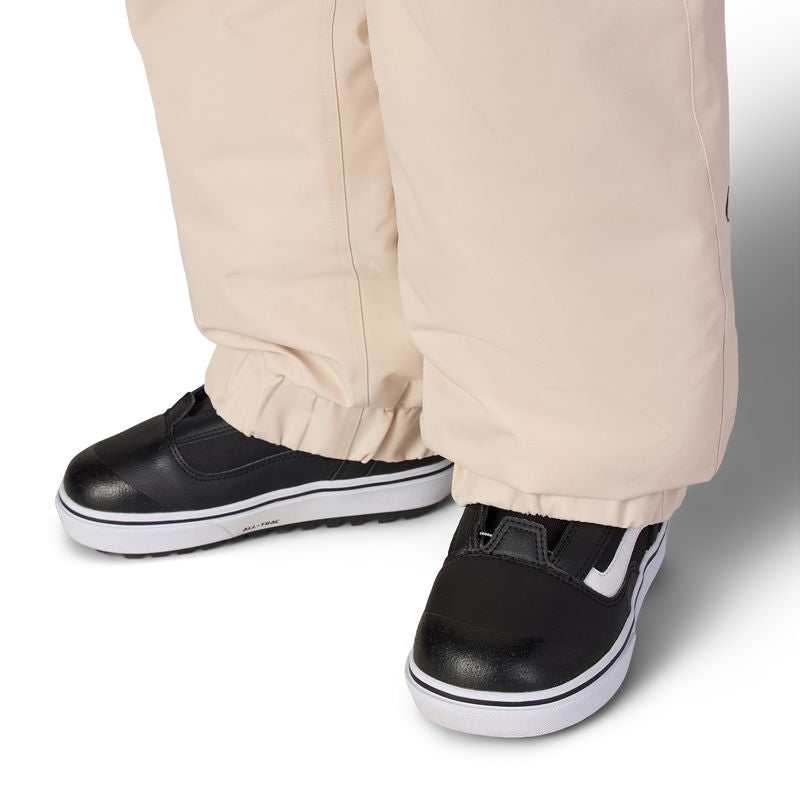 Limestone shell pants with elastic cuffs and inner seam detail