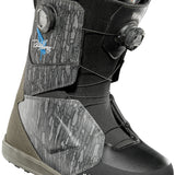 ThirtyTwo Lashed Double BOA x Powell Snowboard Boot 2025 - A black and grey snowboard boot with a blue logo on the side, featuring two BOA dials.