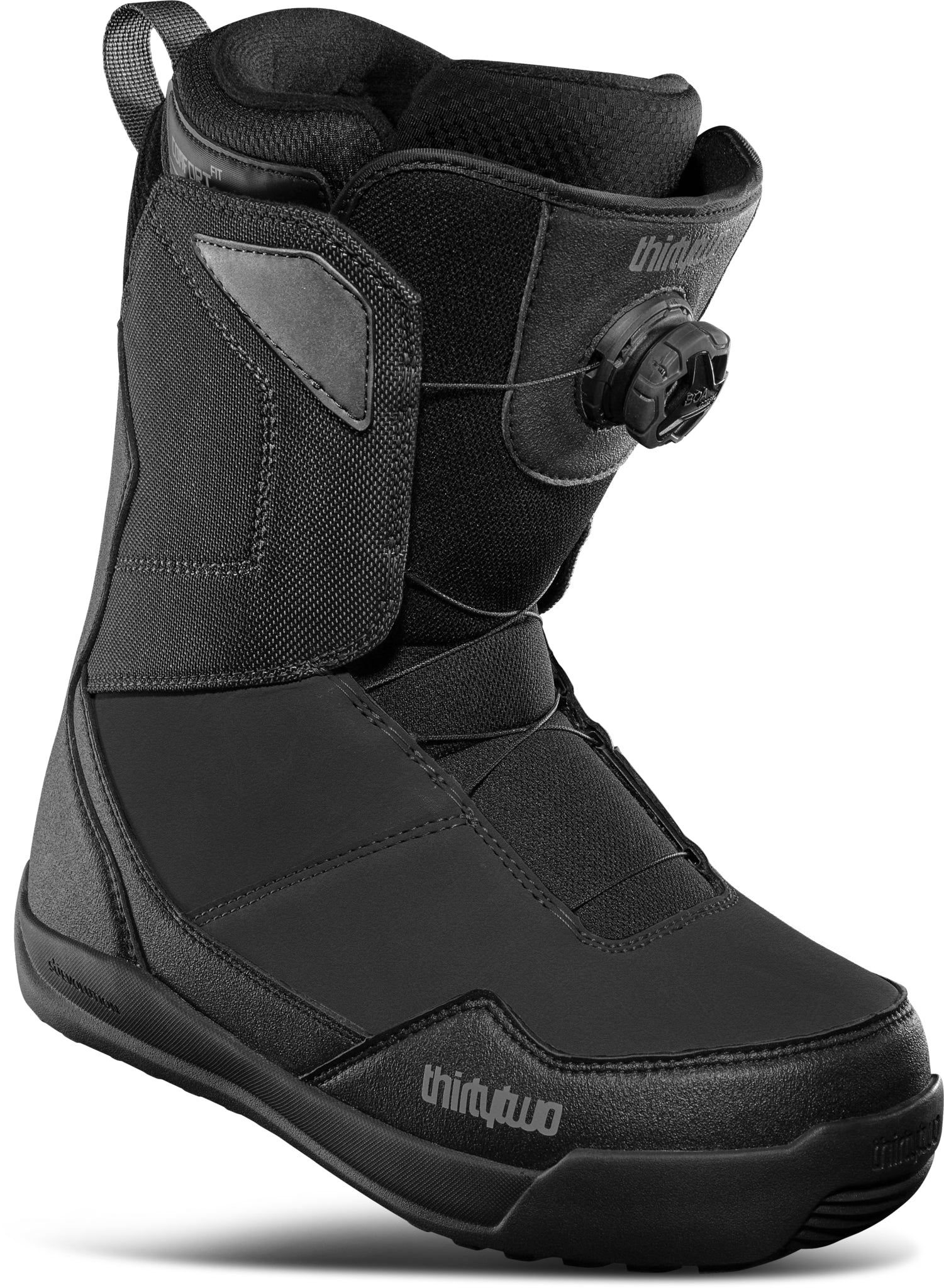 ThirtyTwo Shifty BOA Snowboard Boot 2025 - Black snowboard boots with a sleek, modern design and a prominent "BOA" logo on the side.