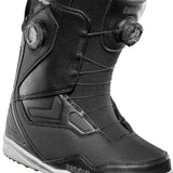 ThirtyTwo TM-2 Double BOA Snowboard Boot 2025 - Black snowboard boots with a textured pattern on the side and two round black BOA dials.