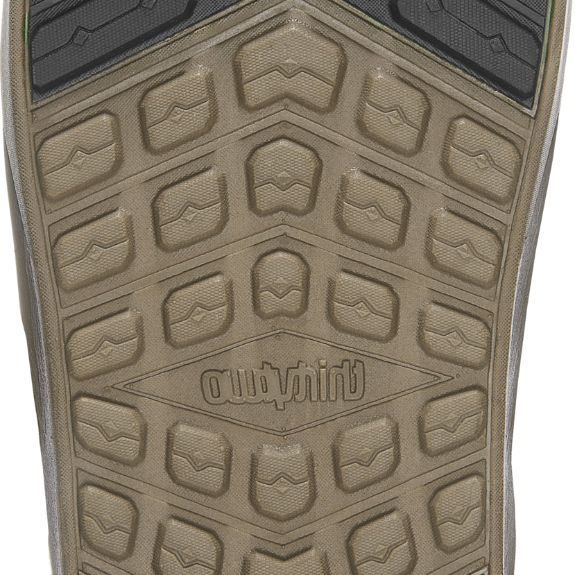 ThirtyTwo Lashed Double BOA X Volcom Snowboard Boot 2025 - A black snowboard boot with a white logo on the side and a silver buckle.