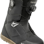 ThirtyTwo Lashed Double BOA X Volcom Snowboard Boot 2025 - Black snowboard boots with a white logo on the side and a silver BOA dial on top.