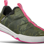 ThirtyTwo Lounger X B4BC Shoe 2025 - A green and black shoe with a pink logo on the side.
