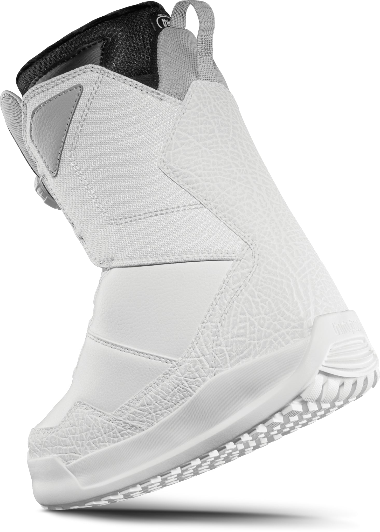 ThirtyTwo Women's Shifty BOA Snowboard Boot 2025 - A white snowboard boot with a black BOA dial on top and gray laces.