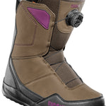 ThirtyTwo Women's Shifty BOA Snowboard Boot 2025 - A brown snowboard boot with a purple logo on the side and a black BOA dial.