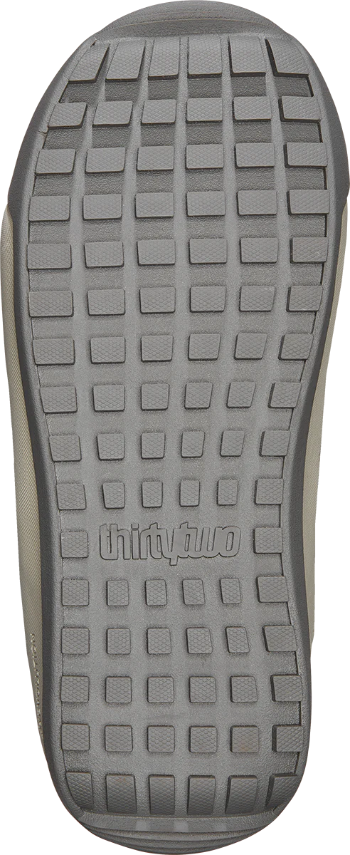 ThirtyTwo Women's STW Double Boa Snowboard Boot 2025 - A gray snowboard boot with a textured rubber sole and a double boa closure system.