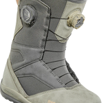 ThirtyTwo Women's STW Double Boa Snowboard Boot 2025 - A gray snowboard boot with a textured pattern on the upper and a black sole.