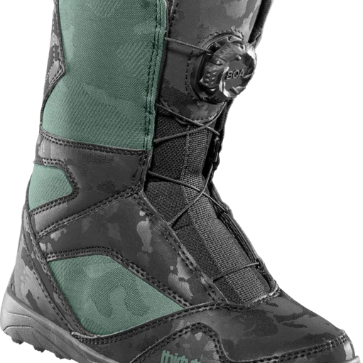 ThirtyTwo Junior's BOA Snowboard Boot 2025 - A black snowboard boot with a green logo on the side and a silver BOA dial.