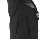 Descente Steep Insulated Jacket 2025 - A black jacket with a white logo on the left chest and a zipper running down the front.