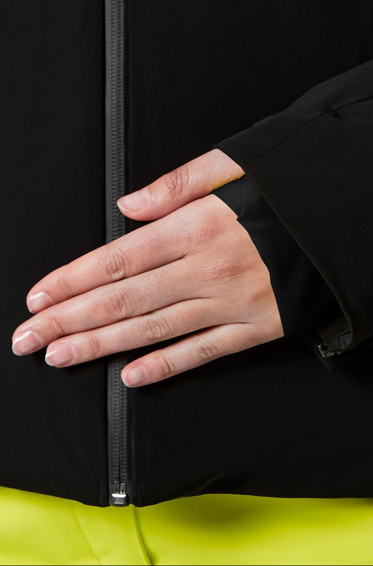 Descente Women's Kelly Insulated Jacket - A black insulated jacket with a zippered front and two pockets on either side, featuring a white logo on the left chest.