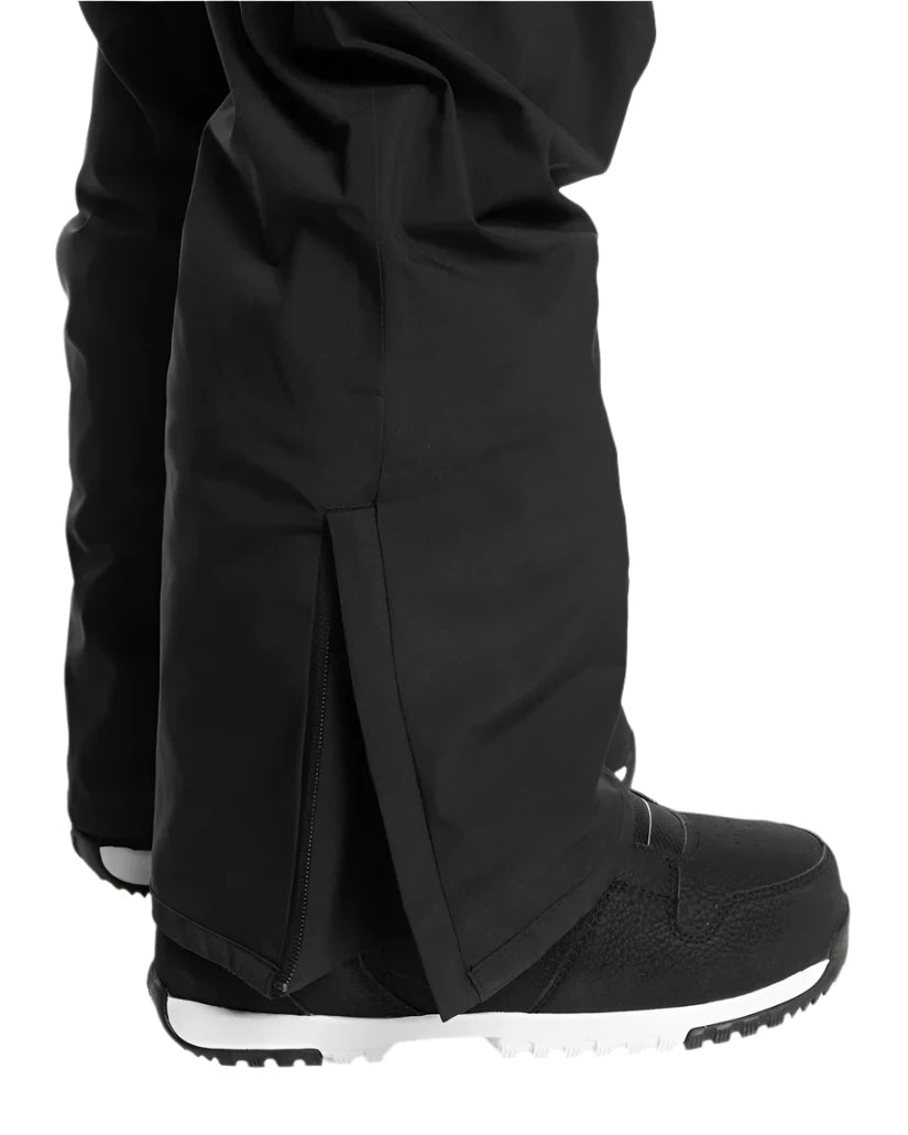 Quiksilver Utility Shell Pant 2025 - Black snow pants with a zippered pocket on the side of one leg.