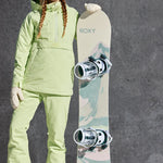 Roxy Women's Diversion Insulated Pant 2025 - Light green snow pants with quilted pattern and zippered pockets.