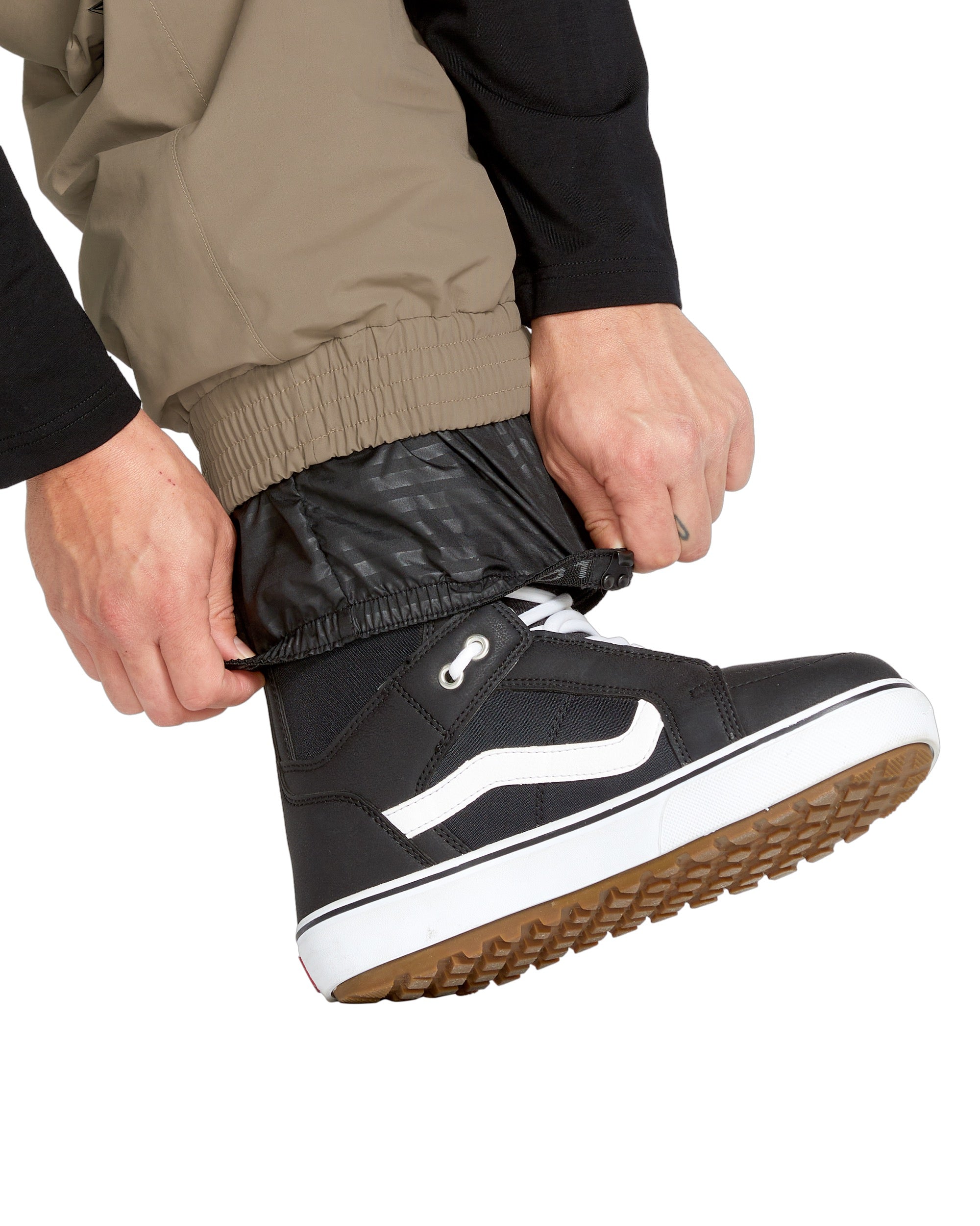 Volcom Men's Longo GORE-TEX Shell Pants - Black shell pants with a subtle pattern of diagonal stripes on the side and back pockets.