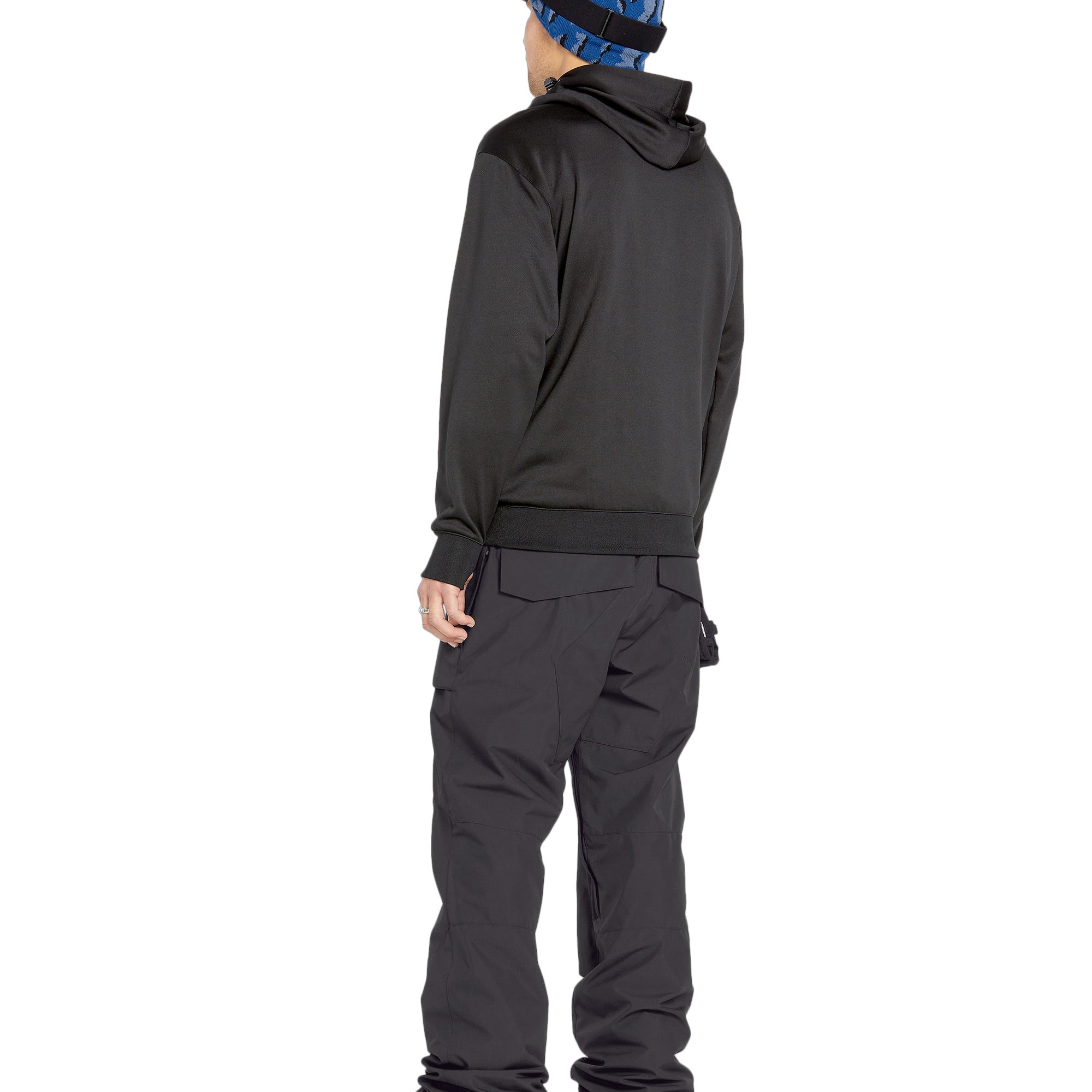 Volcom Men's Roan Shell Pant - A black snow pant with a zippered pocket on the side of the leg.