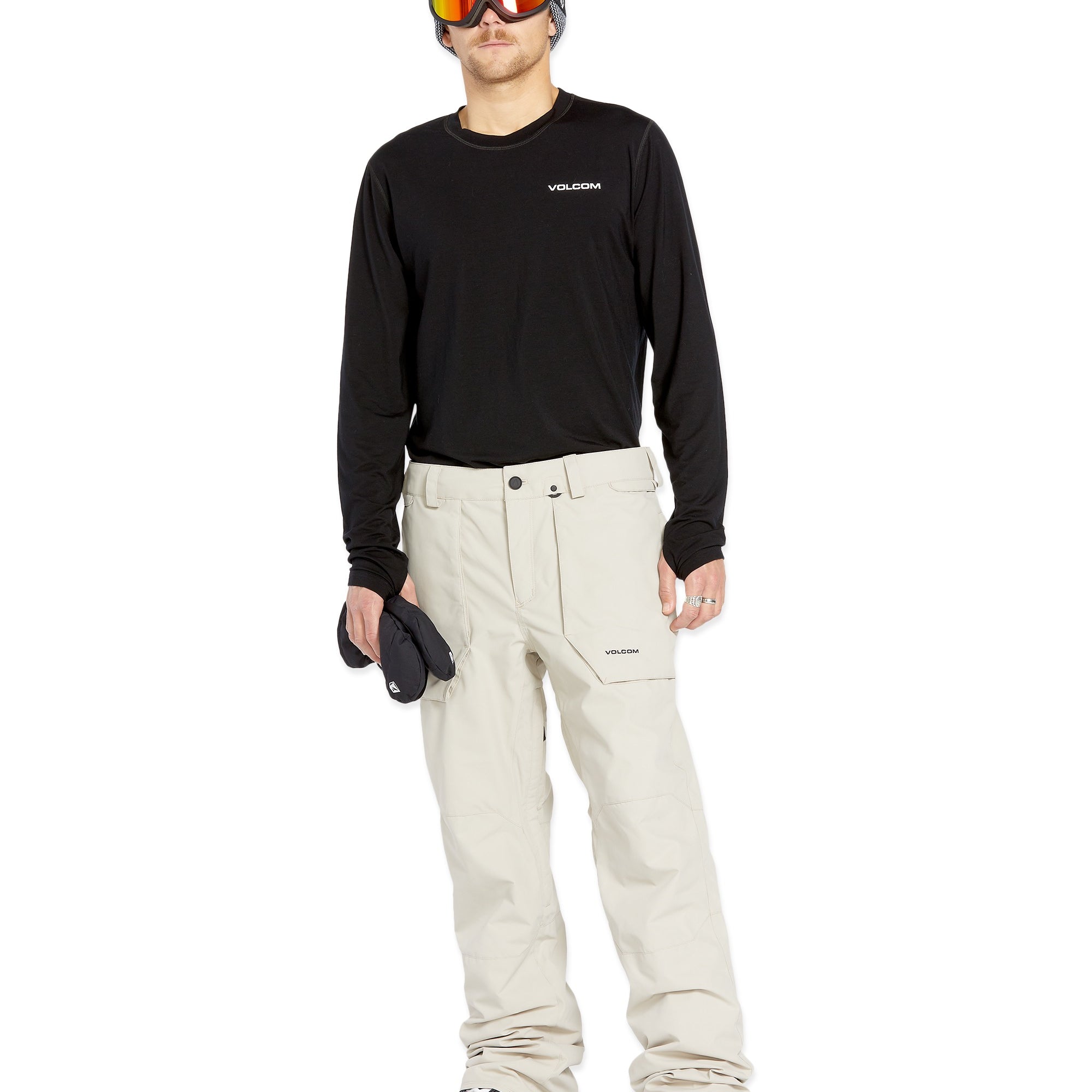 Volcom Men's Roan Shell Pant 2025 - A black snow pant with a zippered pocket on the thigh and a logo patch on the left leg.