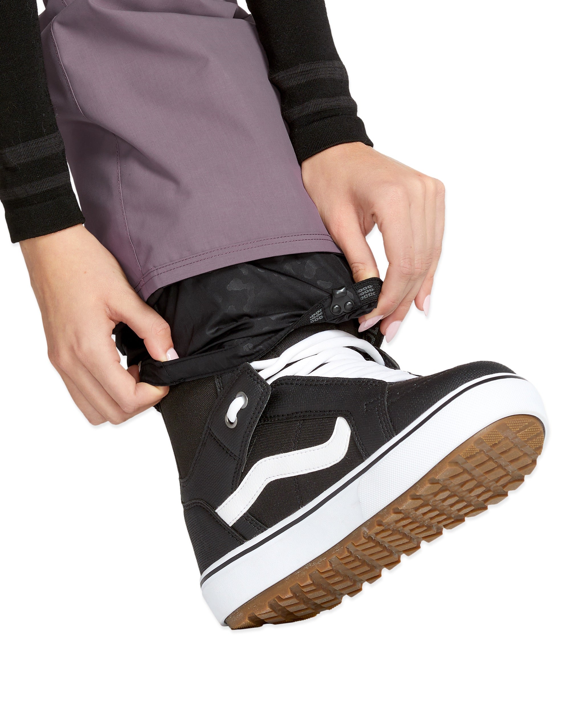 Volcom Women's Hallen Shell Pant - A pair of black snow pants with a subtle white pattern on the lower leg.