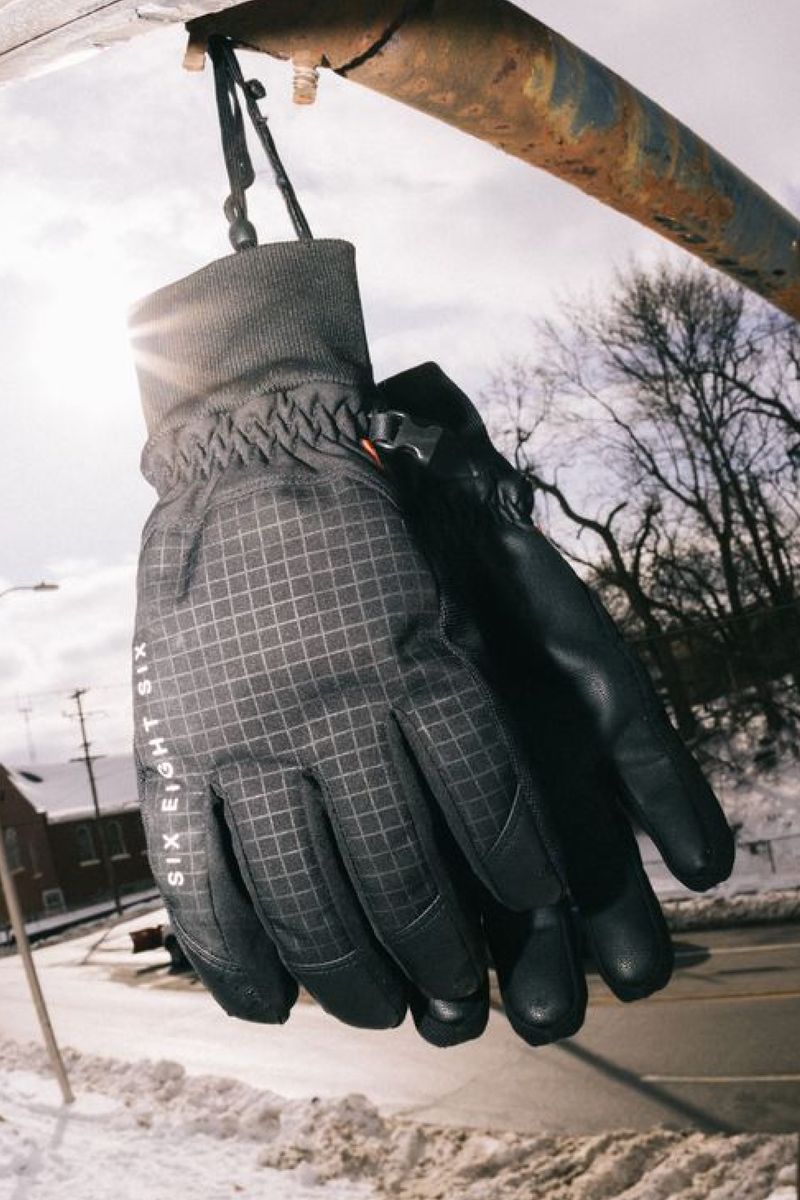 Black insulated gloves with gray grid palm and ruched wrist cuff