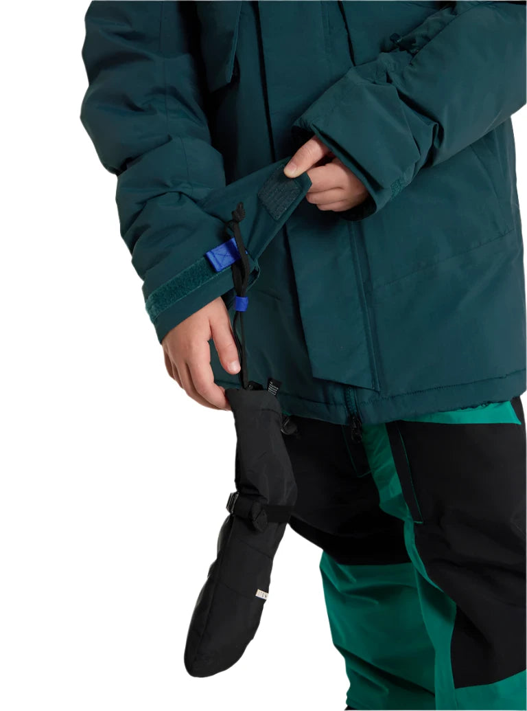 Burton Junior's Ascutney 2L Insulated Jacket 2025 - A dark green jacket with a blue logo on the left chest and two zippered pockets on the front.