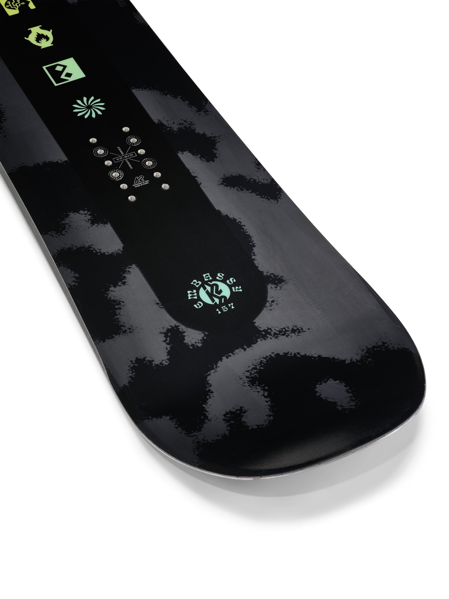 K2 Embassy snowboard, 2025 model, features a dark green and black design.