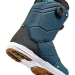 K2 Maysis 2025 snowboard boots feature a dark blue and white color scheme with BOA lacing.
