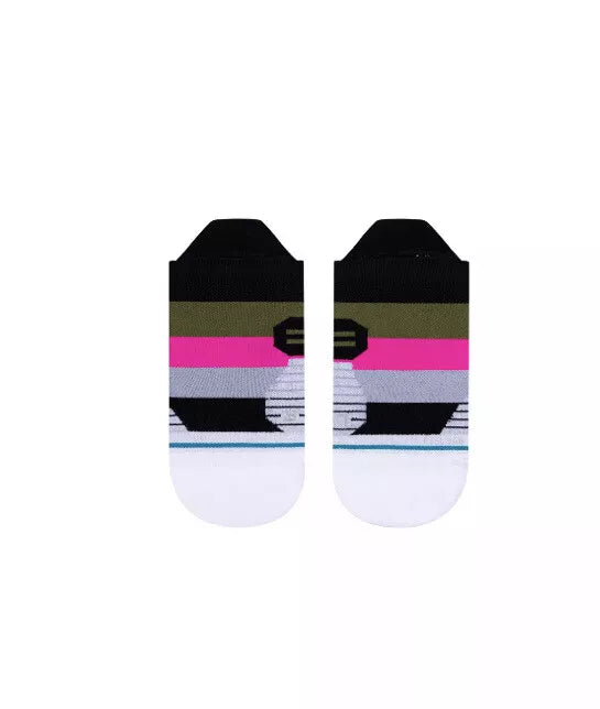 LONG GAME C SOCK LADIES 2022 - A pair of women's no-show socks with a pink stripe and gray heel.