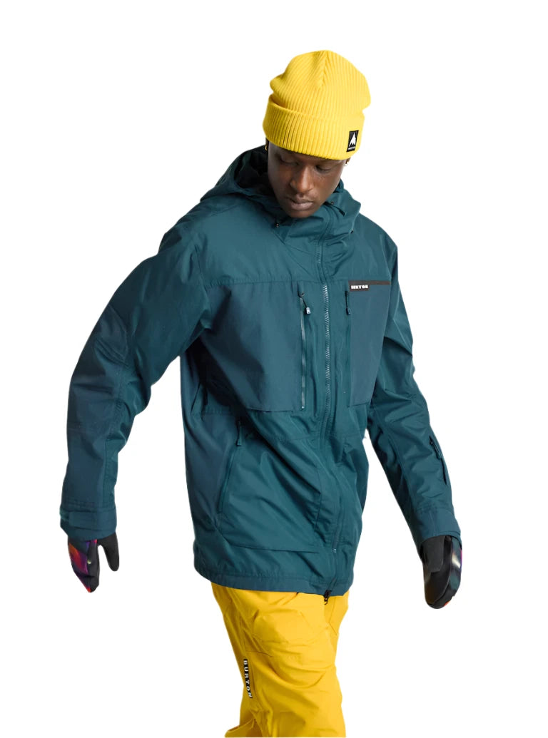 Burton Frostner 2L Jacket 2025 - A dark green jacket with a hood and zippered pockets.