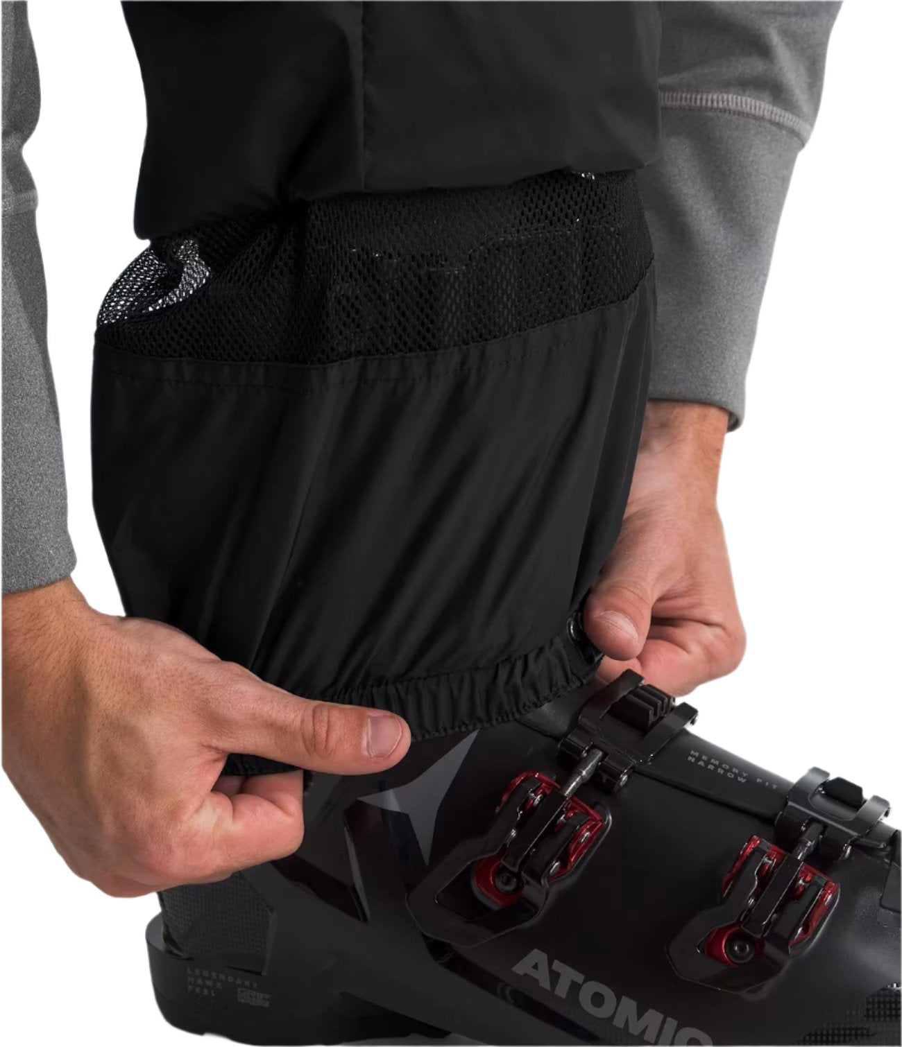 North Face Chakal Insulated Pant Short - Black pants with a mesh pocket on the right thigh and elastic waistband.