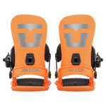 Union Strata Snowboard Bindings 2026 - A pair of snowboard bindings with a sleek, modern design and silver buckles.
