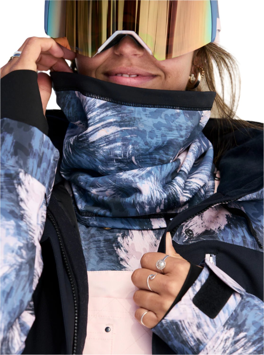 Roxy Women's Lana Collar - A blue, white, and black snowboard jacket with a high collar.