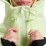 Roxy Radiant Lines Overhead Jacket 2025 - A light green jacket with a hood and drawstrings on the front.