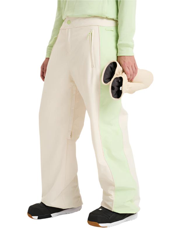 Roxy Women's Steeply Shell Pant 2025 - A cream-colored snow pant with a zippered pocket on the side of the leg.
