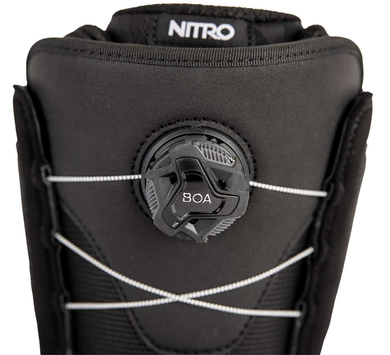 Nitro Women's Cypress BOA - Snowboard boot with black and white laces, featuring a round black dial labeled "BOA" in white letters.