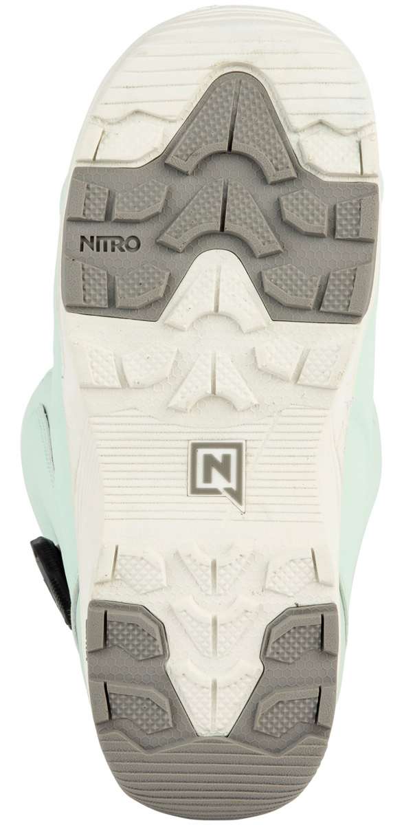 Nitro - Women's Cypress BOA Snowboard Boot 2024.