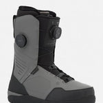 Snowboard boots in grey and black with BOA dial and lace closure system