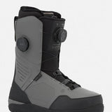 Snowboard boots in grey and black with BOA dial and lace closure system