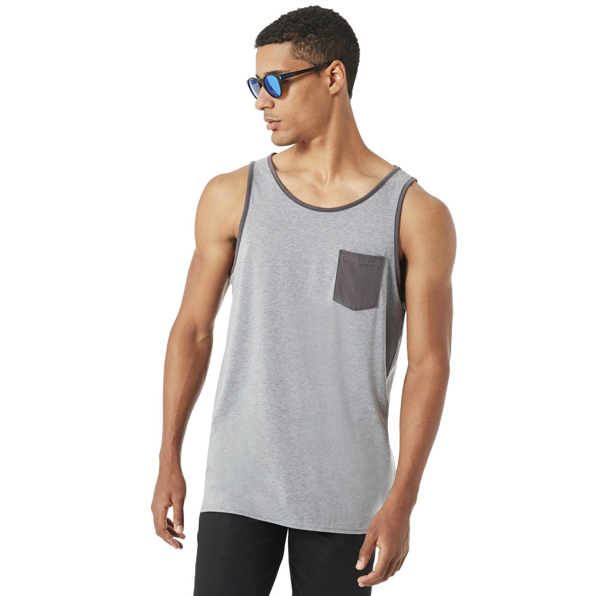 Oakley Men's 50/50 Pocket Tank Top 2018 - A light gray tank top with a small pocket on the left side of the chest.