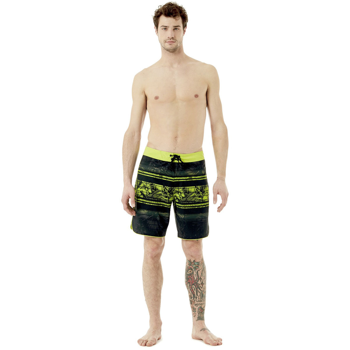 Oakley Men's Temples 19" Swim Board Shorts 2018 - Black swim trunks with a palm tree print and yellow accents on the waistband.