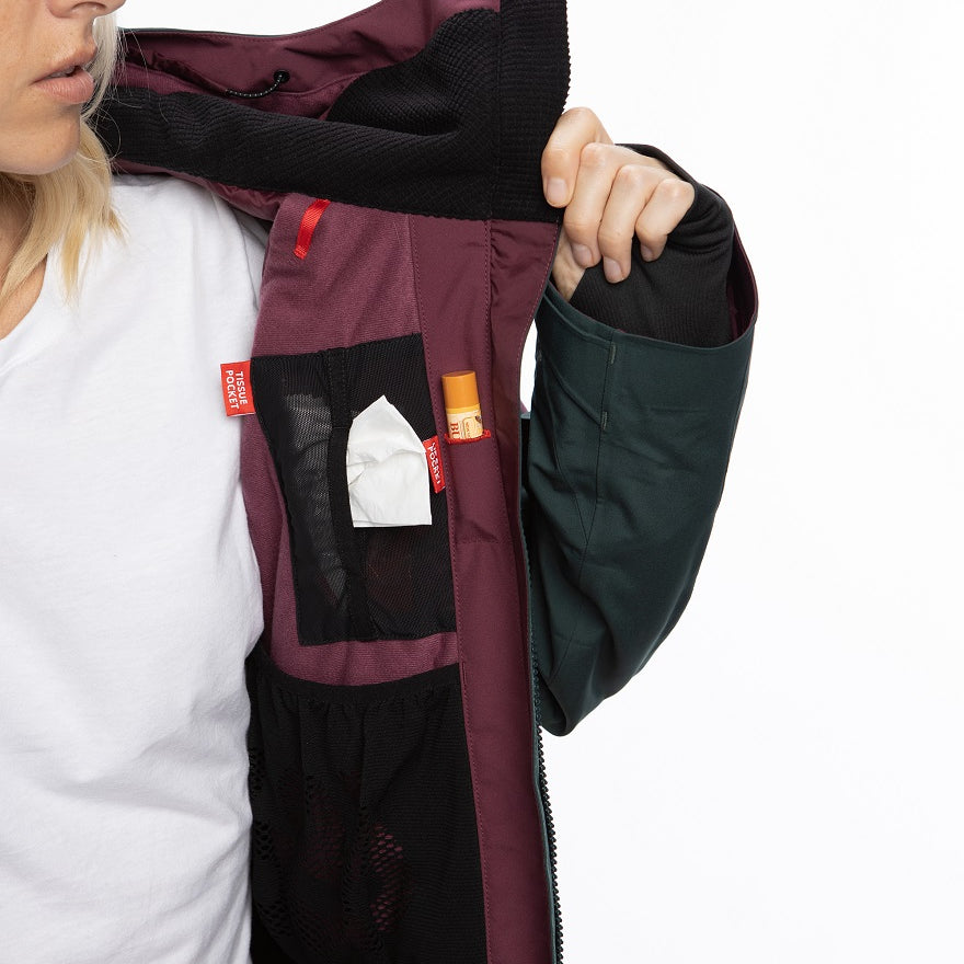 The 686 Ladies GLCR Mantra Insulated Jacket 2021 is plum-colored with a black BOA dial and an insulated hood.