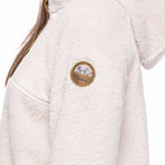 The 686 Ladies Hemlock Fleece Hoodie 2023 is white with an insulated hood and a gold zipper.