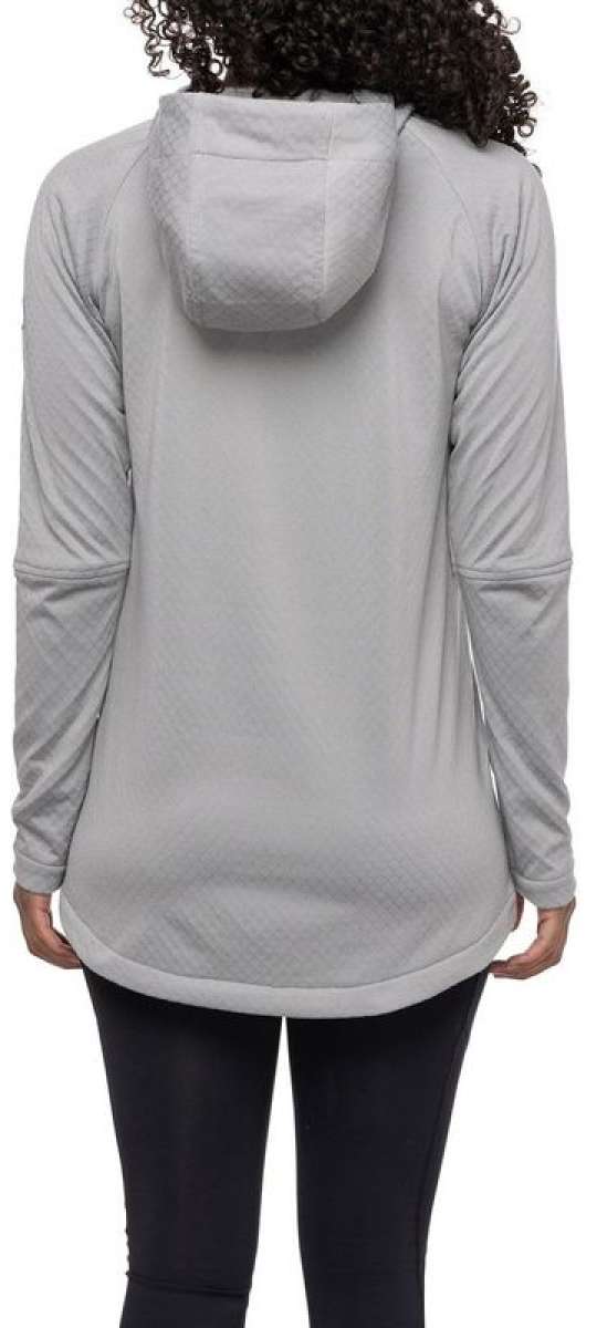 The 686 Ladies Mission Grid Fleece Hoodie in light grey has an insulated hood and a kangaroo pocket.