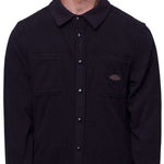 The 686 Sierra Fleece Flannel 2024 is depicted in a black front view, showcasing its classic button-down collar and cuffs.
