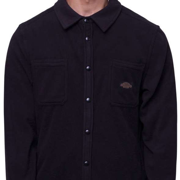The 686 Sierra Fleece Flannel 2024 is depicted in a black front view, showcasing its classic button-down collar and cuffs.