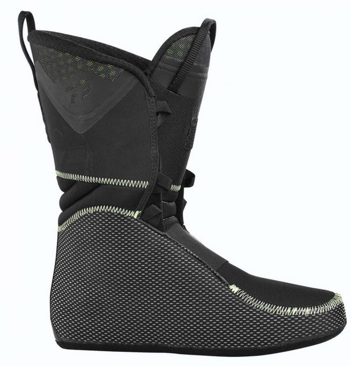 Dalbello Quantum Free 110 GW Ski Boots 2021-2022 - Black ski boots with a textured pattern on the toe and heel areas.